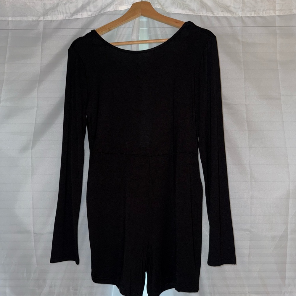 SHEIN Black Long Sleeve Romper